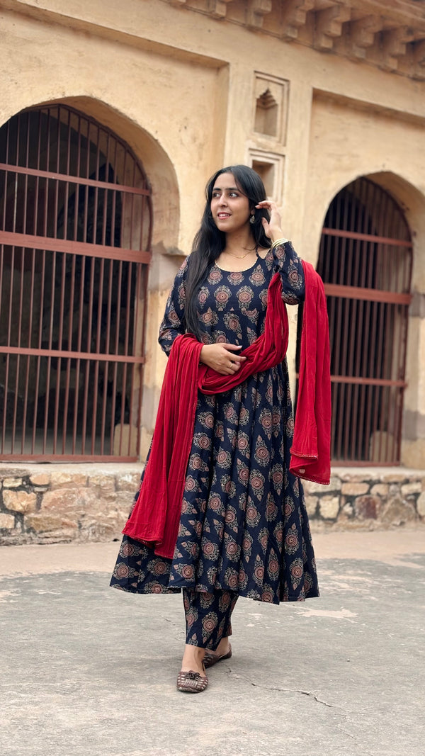 Elegant Indigo Block Print Anarkali Set with Red Dupatta